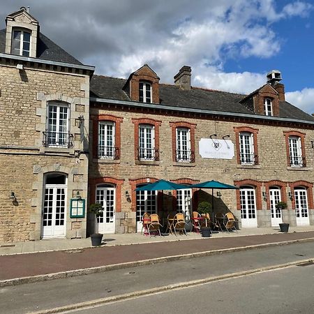 Quédillac Le Relais De La Rance - Chambres D'Hotes מראה חיצוני תמונה