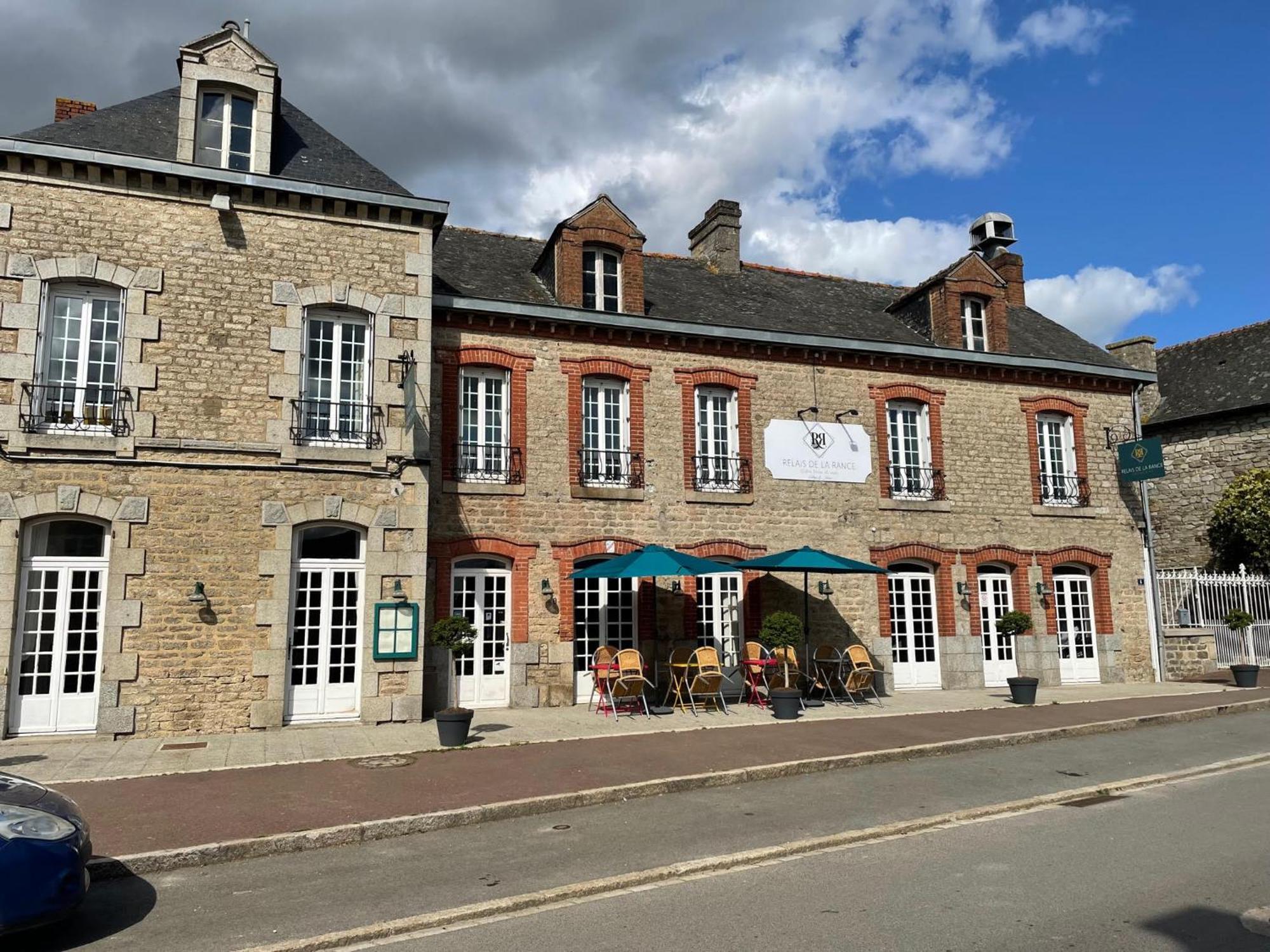 Quédillac Le Relais De La Rance - Chambres D'Hotes מראה חיצוני תמונה